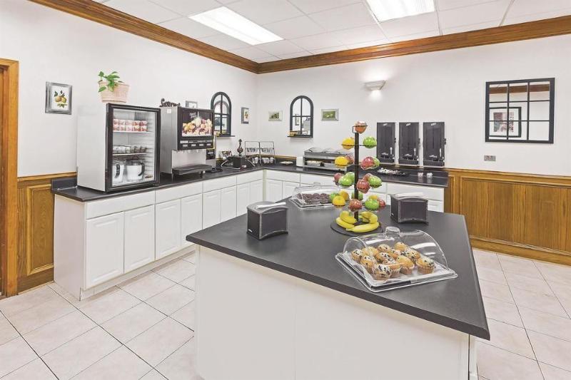 Motel 6   Bartlesville, Ok