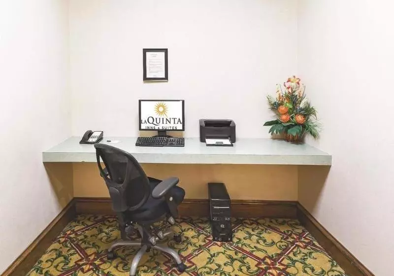 Motel 6   Bartlesville, Ok