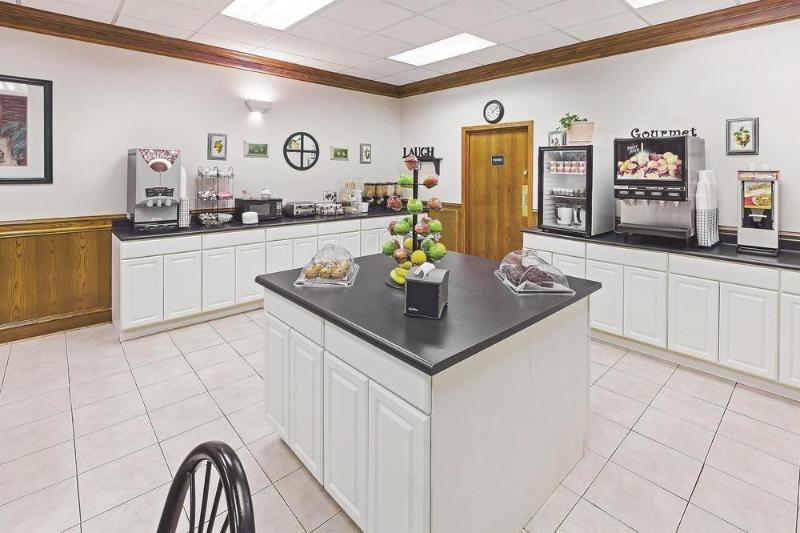 Motel 6   Bartlesville, Ok