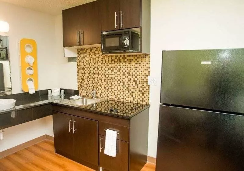 Motel 6 palestine, Tx