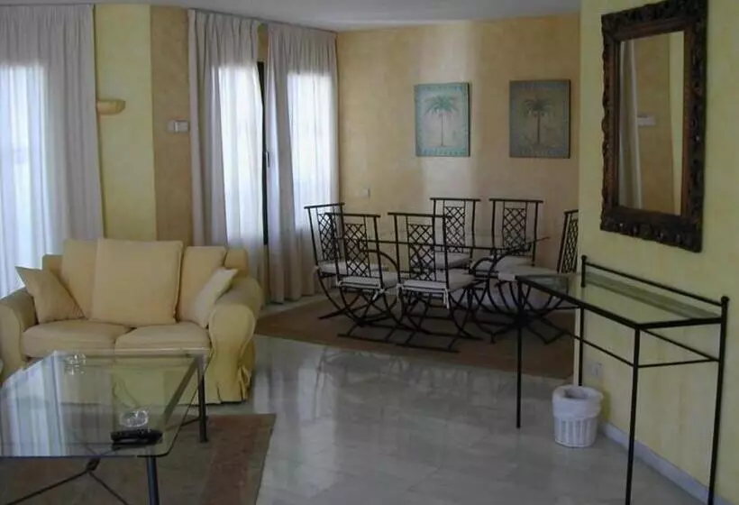 Park Plaza Suites Apartamentos