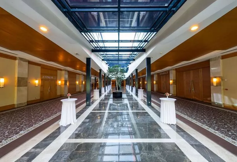 Susesi Luxury Resort