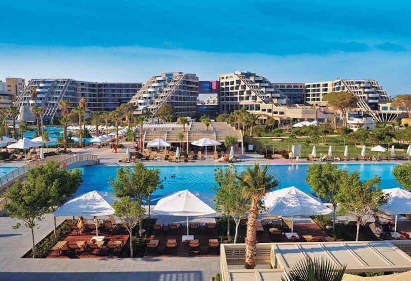 Susesi Luxury Resort