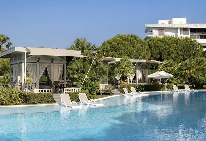 Susesi Luxury Resort