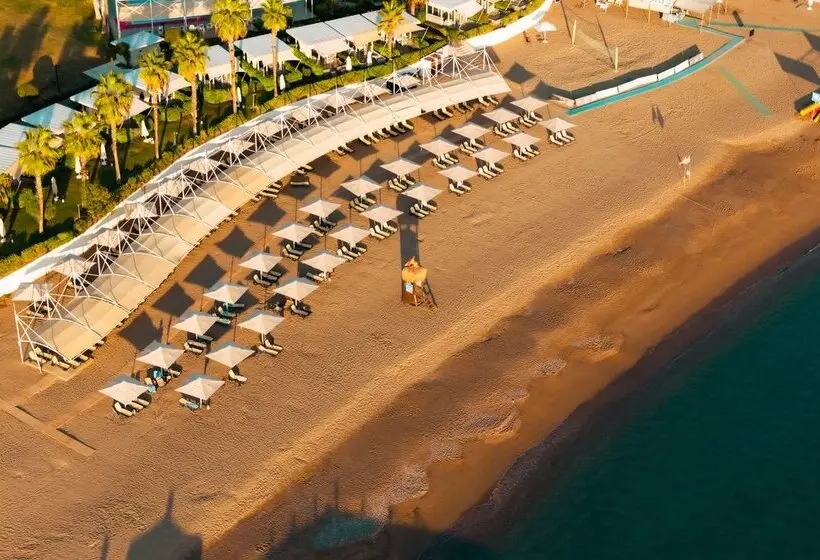Susesi Luxury Resort