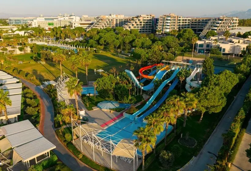 Susesi Luxury Resort