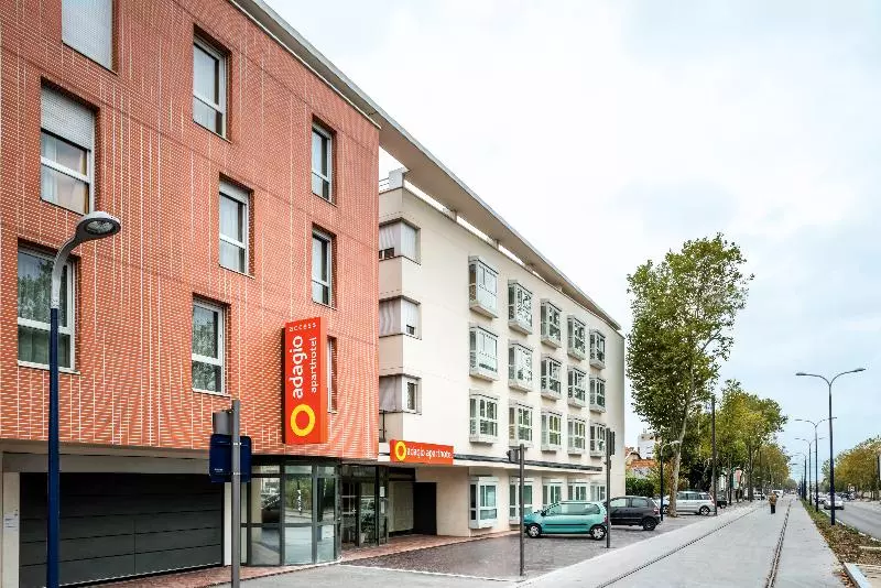Aparthotel Adagio Access Paris Clamart