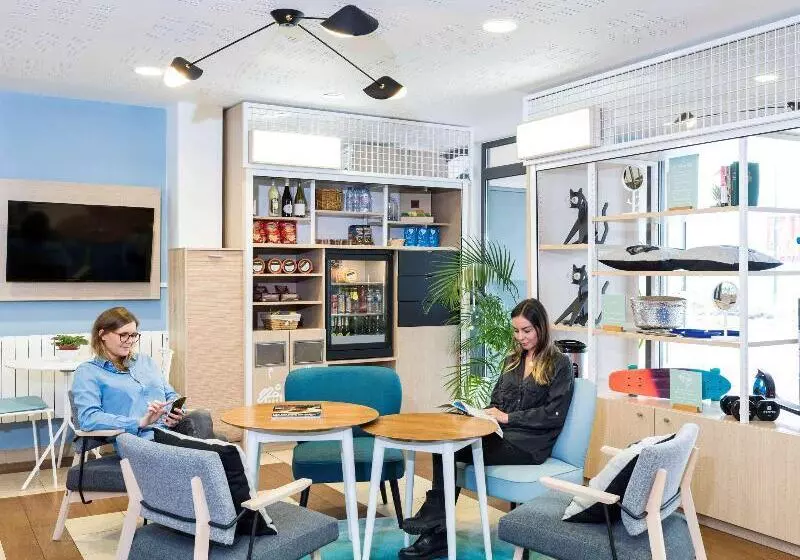 Aparthotel Adagio Access Paris Clamart