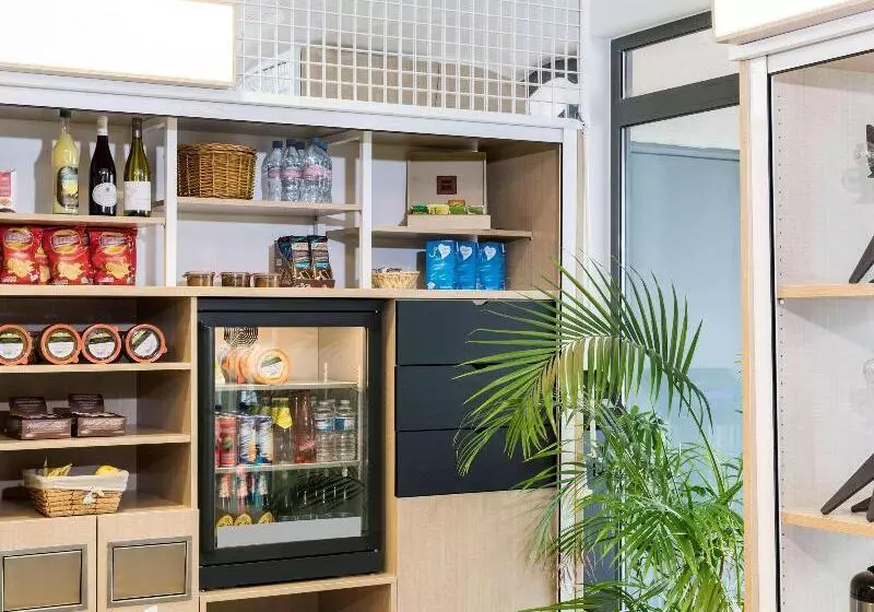 Aparthotel Adagio Access Paris Clamart