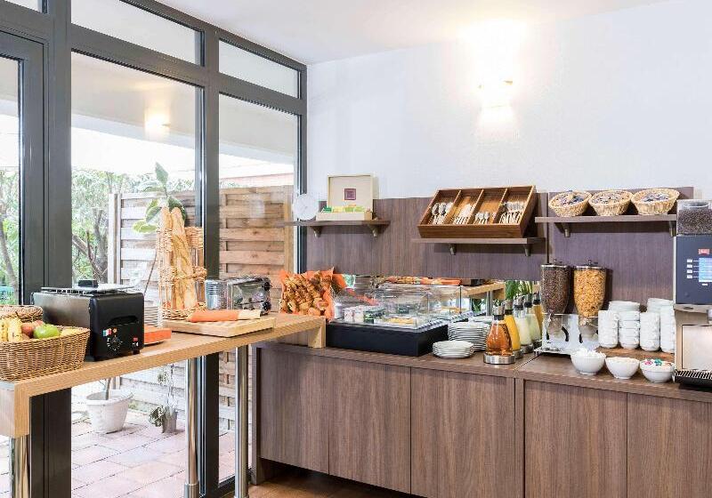 Aparthotel Adagio Access Paris Clamart