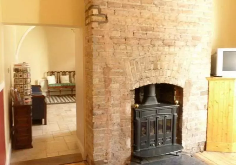 Bed and Breakfast Adelphi Guesthouse