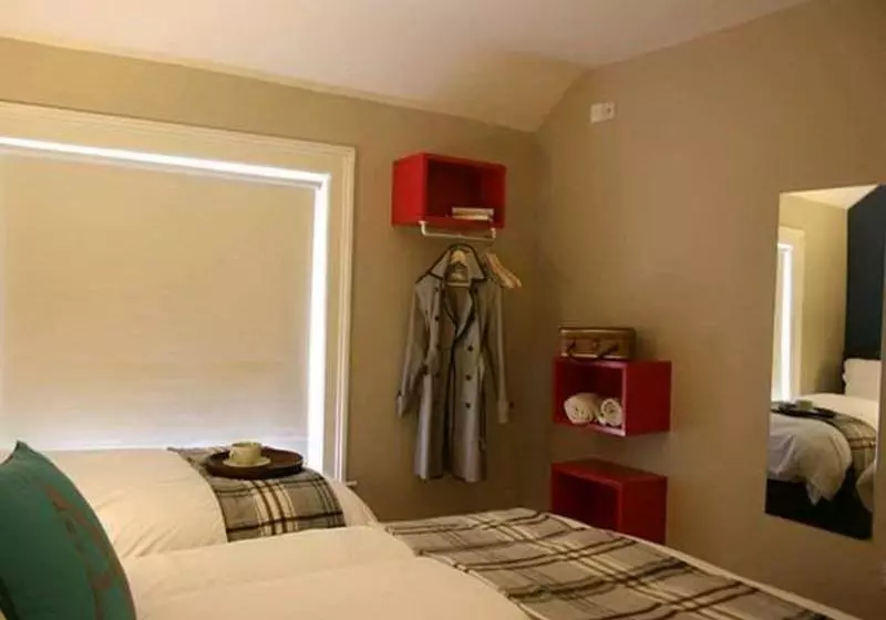 Bed and Breakfast Adelphi Guesthouse