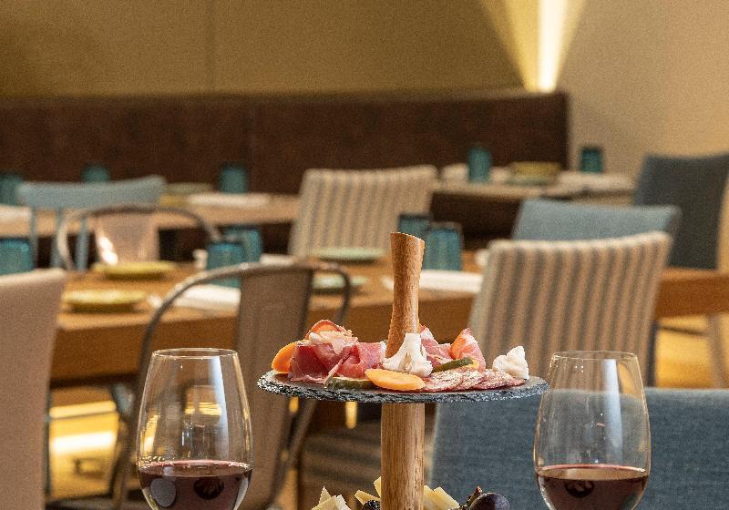 Crowne Plaza Caparica Lisbon