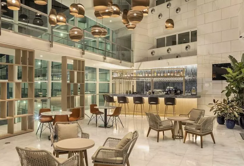 Crowne Plaza Caparica Lisbon