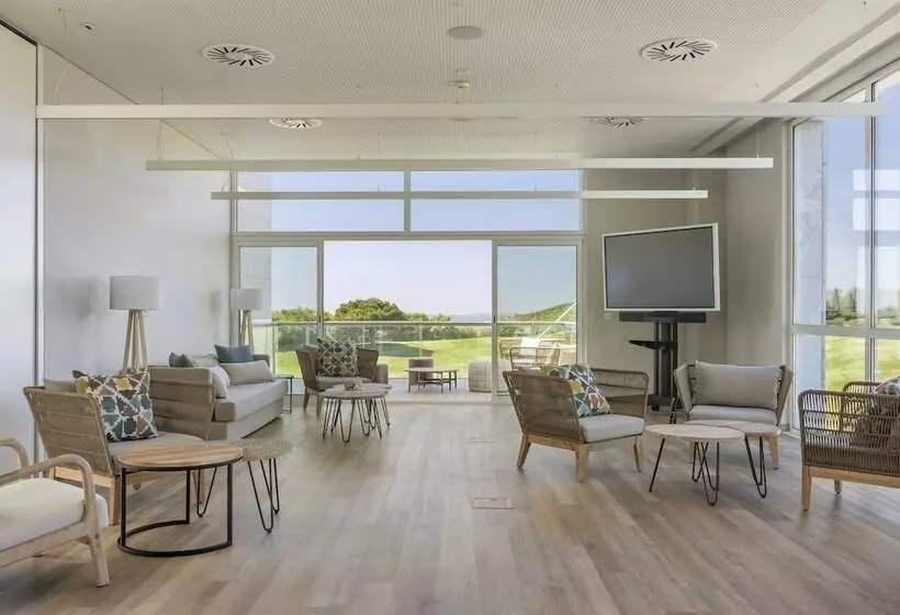 Crowne Plaza Caparica Lisbon