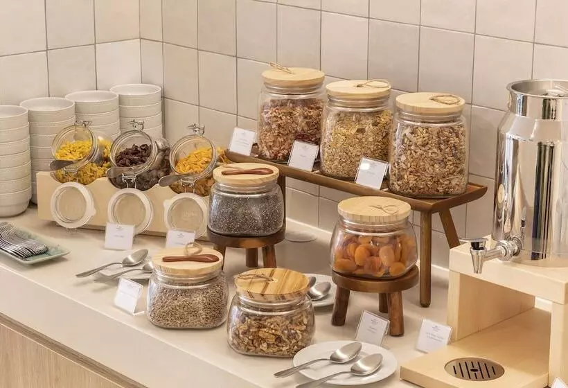 Crowne Plaza Caparica Lisbon