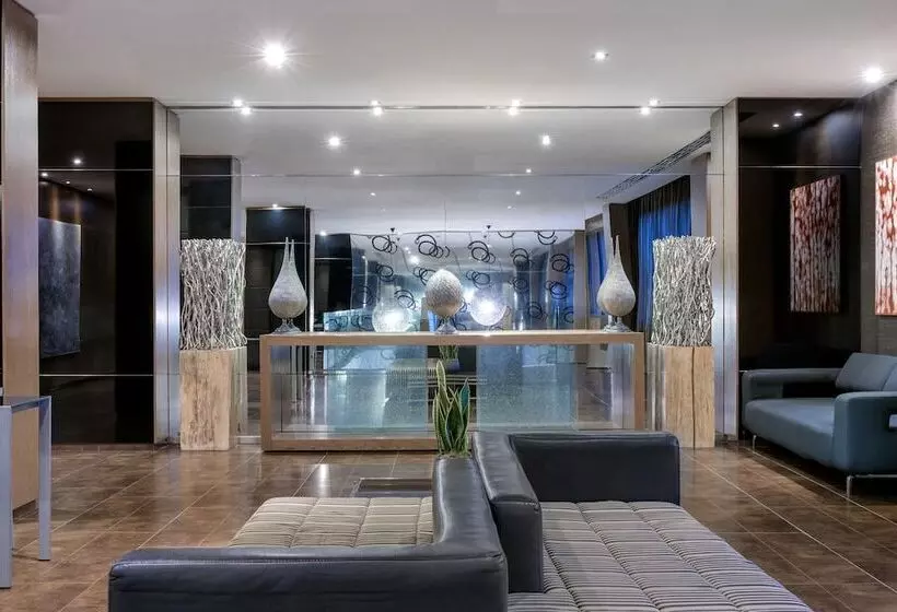 Ac Hotel Brescia By Marriott