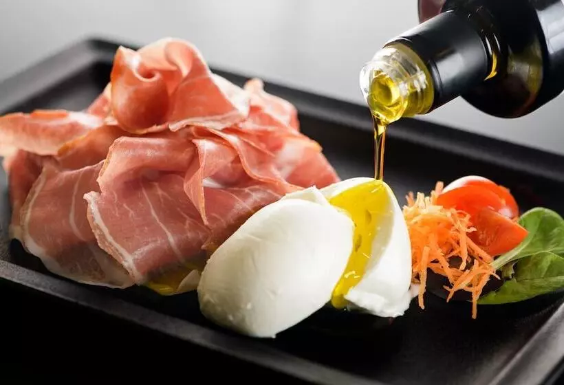 Ac Hotel Brescia By Marriott