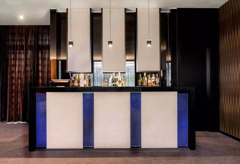 Ac Hotel Brescia By Marriott