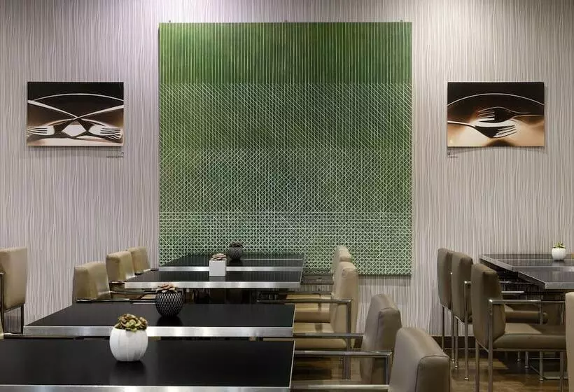 Ac Hotel Brescia By Marriott