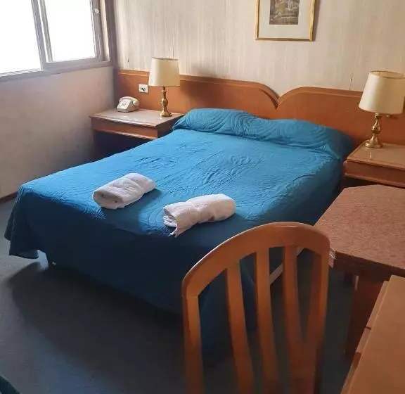 Hotelli Apartamentos Plaza