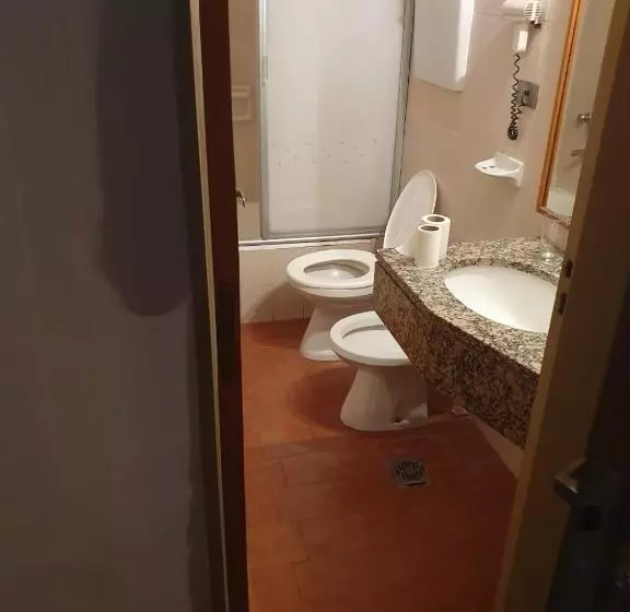 Hotelli Apartamentos Plaza