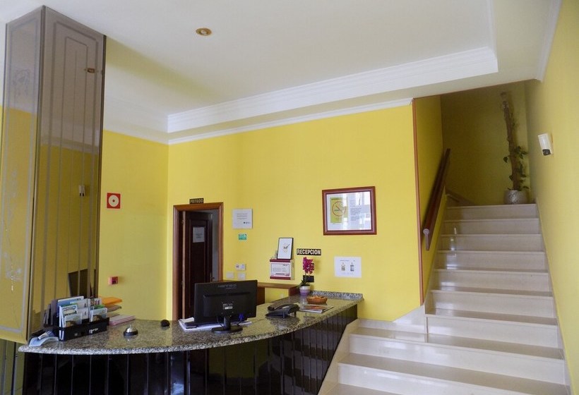 בית מלון כפרי Arenal