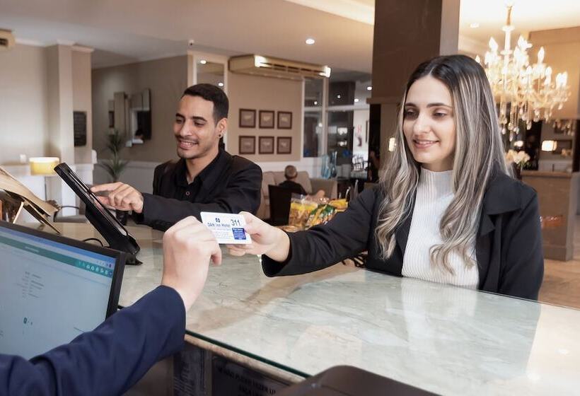 Отель Dan Inn Araraquara