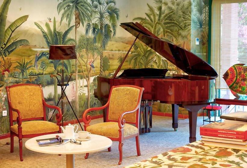 Отель Divan Bodrum Palmira