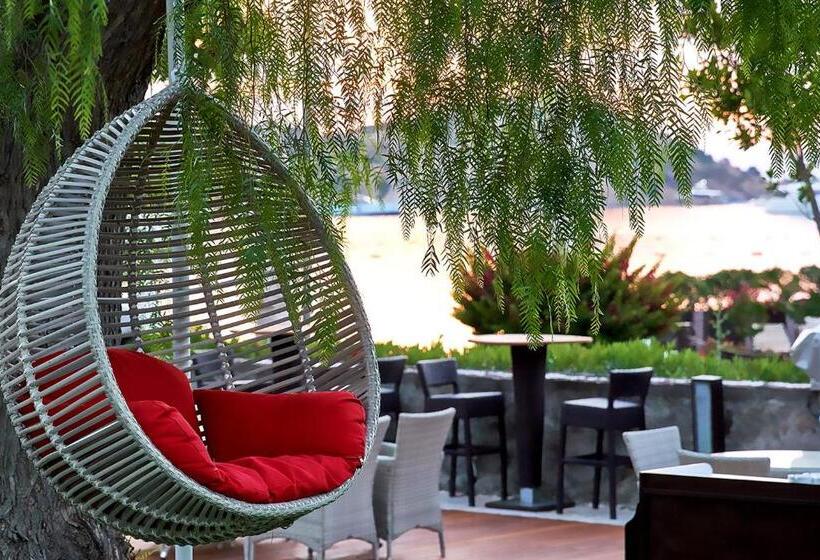 Отель Divan Bodrum Palmira