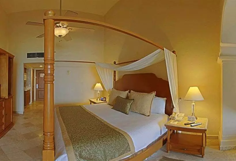 Dreams Los Cabos Suites Golf Resort & Spa