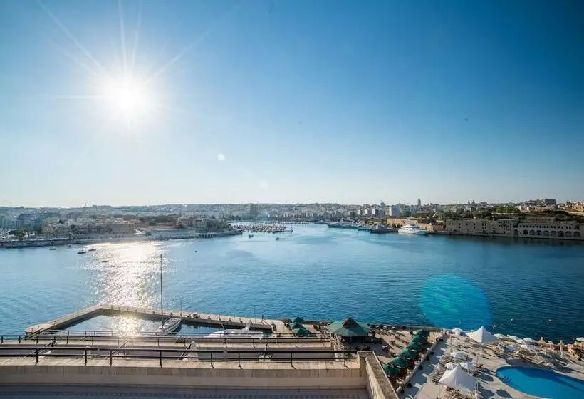 Grand Hotel Excelsior