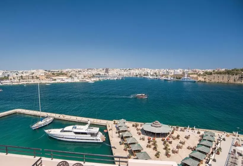 Grand Hotel Excelsior