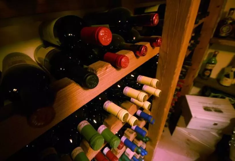 هتل Locanda Del Feudo Suite & Restaurant