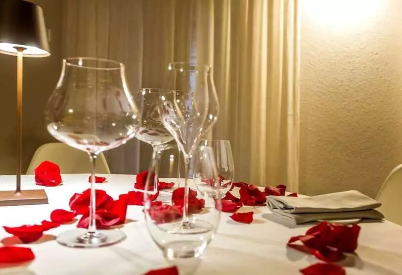 هتل Locanda Del Feudo Suite & Restaurant