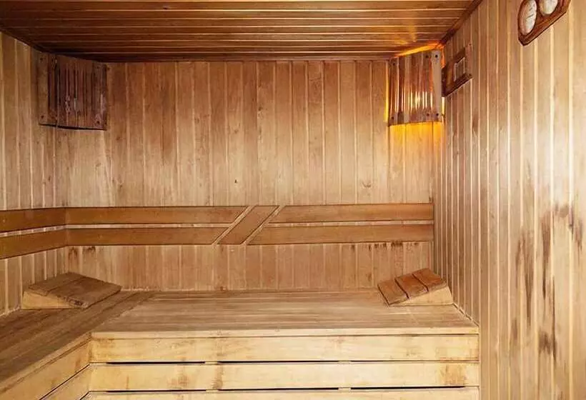 Hotelli Maxima Slavia