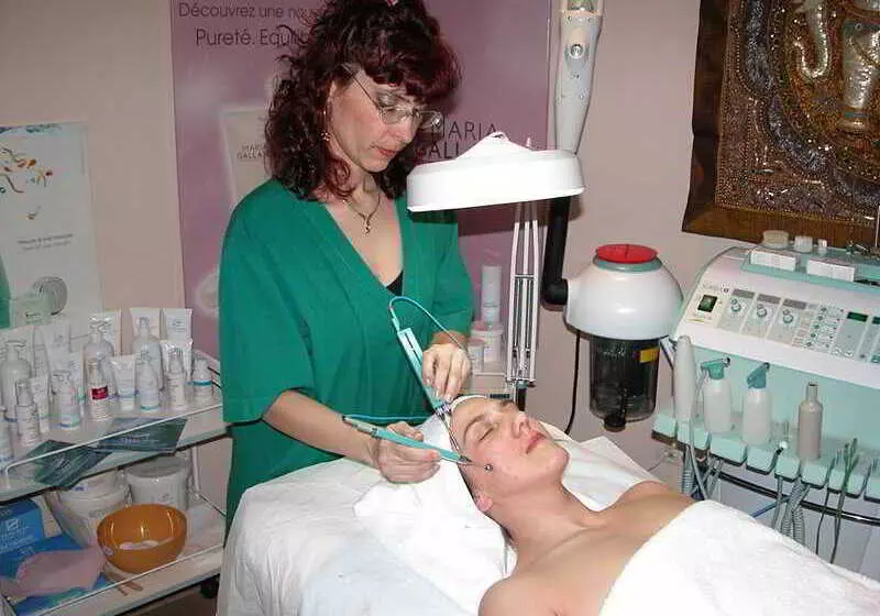 酒店 Mountain Paradise By The Walnut Trees