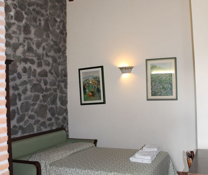 בית מלון כפרי Le Cisterne