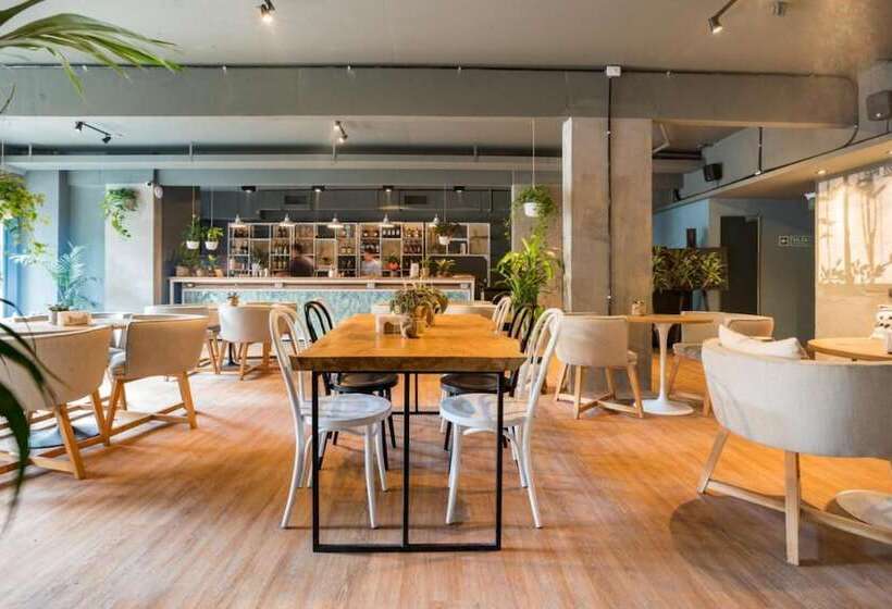 فندق Socialtel Palermo   Formerly Selina Palermo