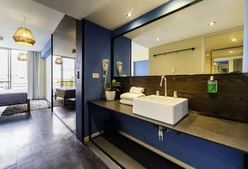 Отель Socialtel Palermo   Formerly Selina Palermo