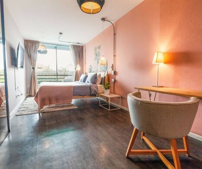 فندق Socialtel Palermo   Formerly Selina Palermo