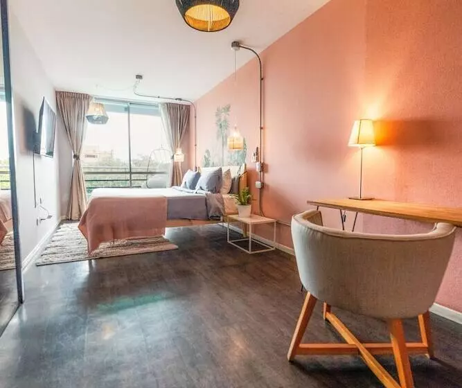 Отель Socialtel Palermo   Formerly Selina Palermo