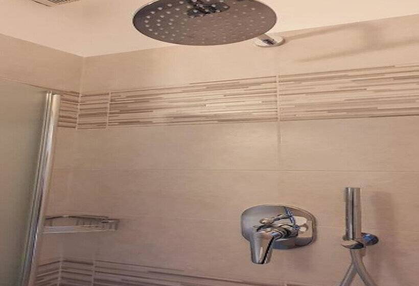 בית מלון כפרי Sud Est