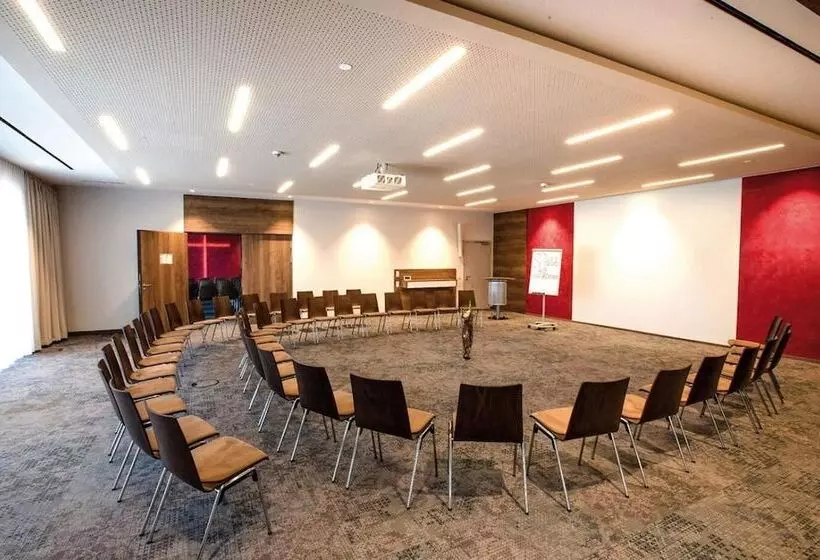 Отель Teuchelwald