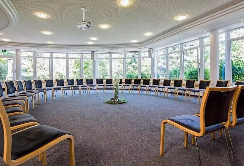 Отель Teuchelwald