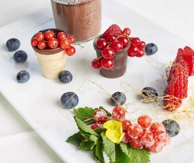 Отель Teuchelwald