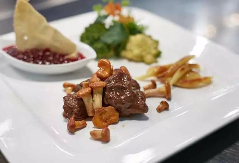 Отель Teuchelwald