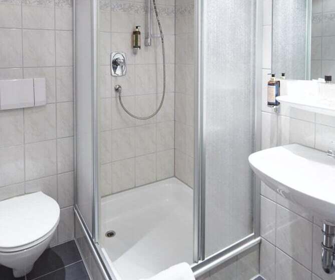 Отель Teuchelwald