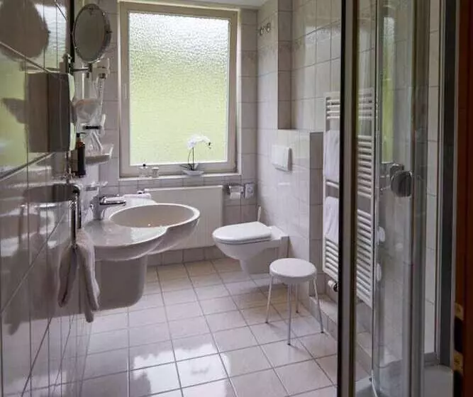 Отель Teuchelwald