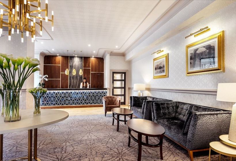 酒店 The Inn On The Lake